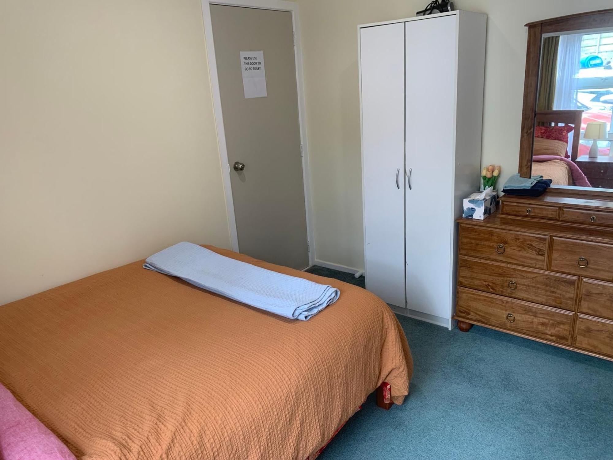 Sunny Holiday Home Wellington Buitenkant foto