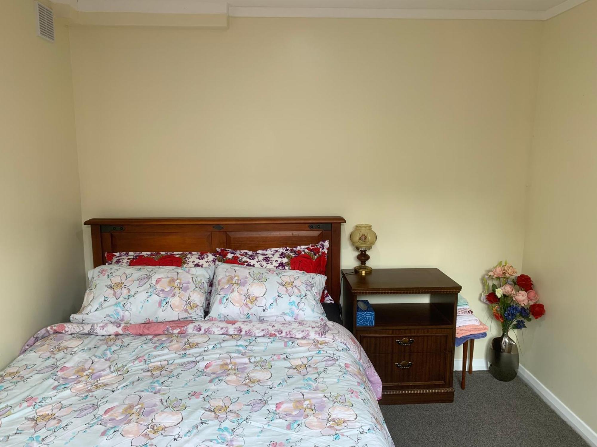 Sunny Holiday Home Wellington Buitenkant foto